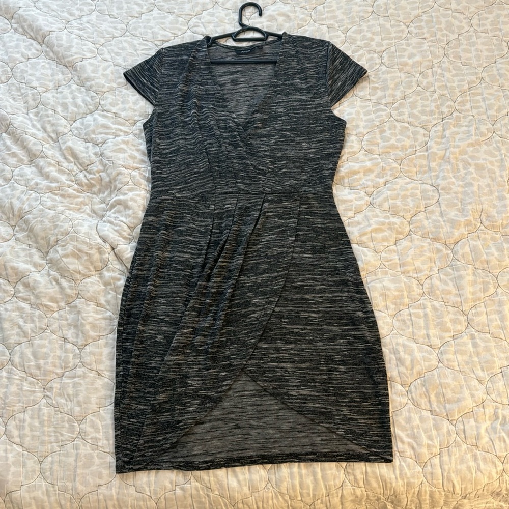 APT 9 GRAY WRAP DRESS